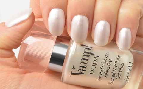 Vamp Scented Gel Effect Nail Polish pink fragrance PUPA Milano